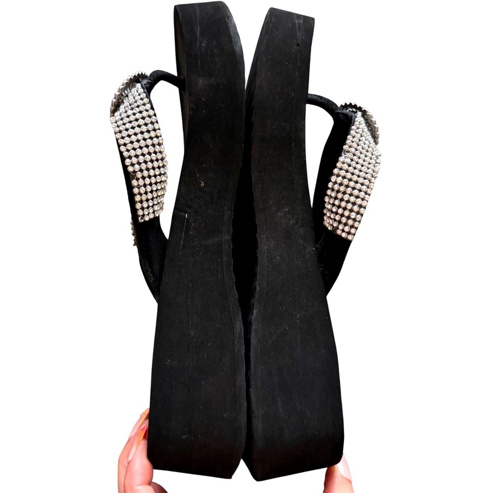 Yellow Box Rhinestone Heart Platform Flip Flops Y2K Bling Sandals Black Size 8.5 - Picture 3 of 11